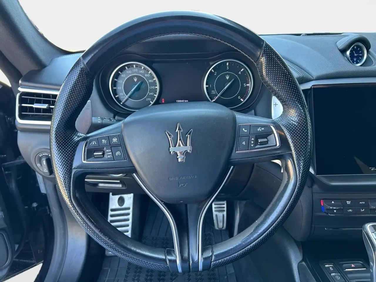 Maserati Ghibli 2021 — фото 16