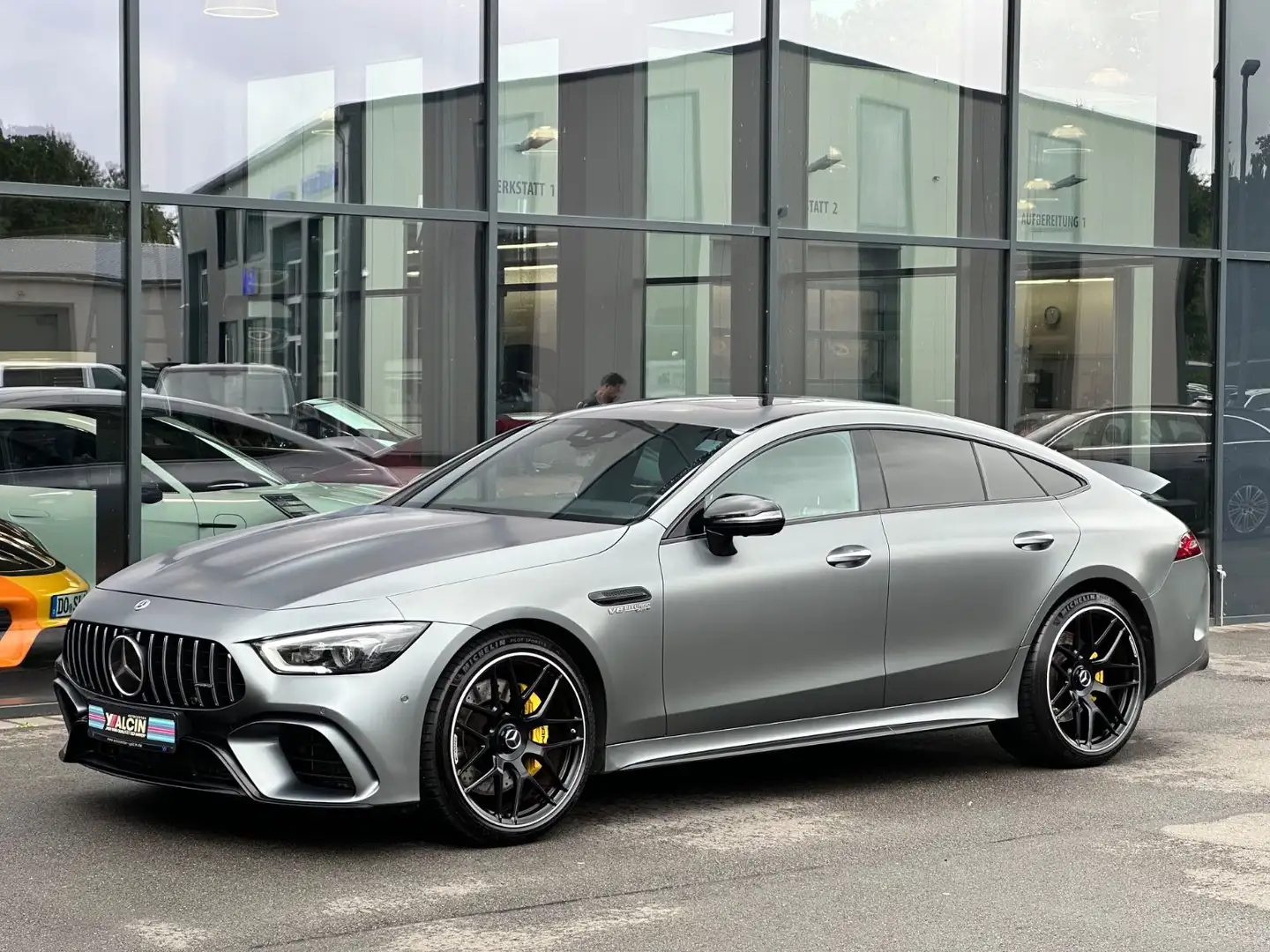 Mercedes-Benz AMG GT 63 S 4MATIC+ Aut. ACC/BURM/NIGHT/HUD/21LM Grau - 2