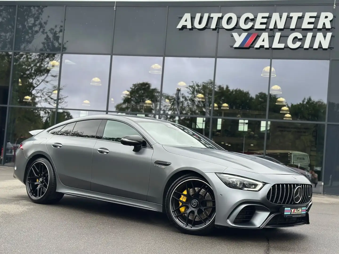 Mercedes-Benz AMG GT 63 S 4MATIC+ Aut. ACC/BURM/NIGHT/HUD/21LM Grau - 1