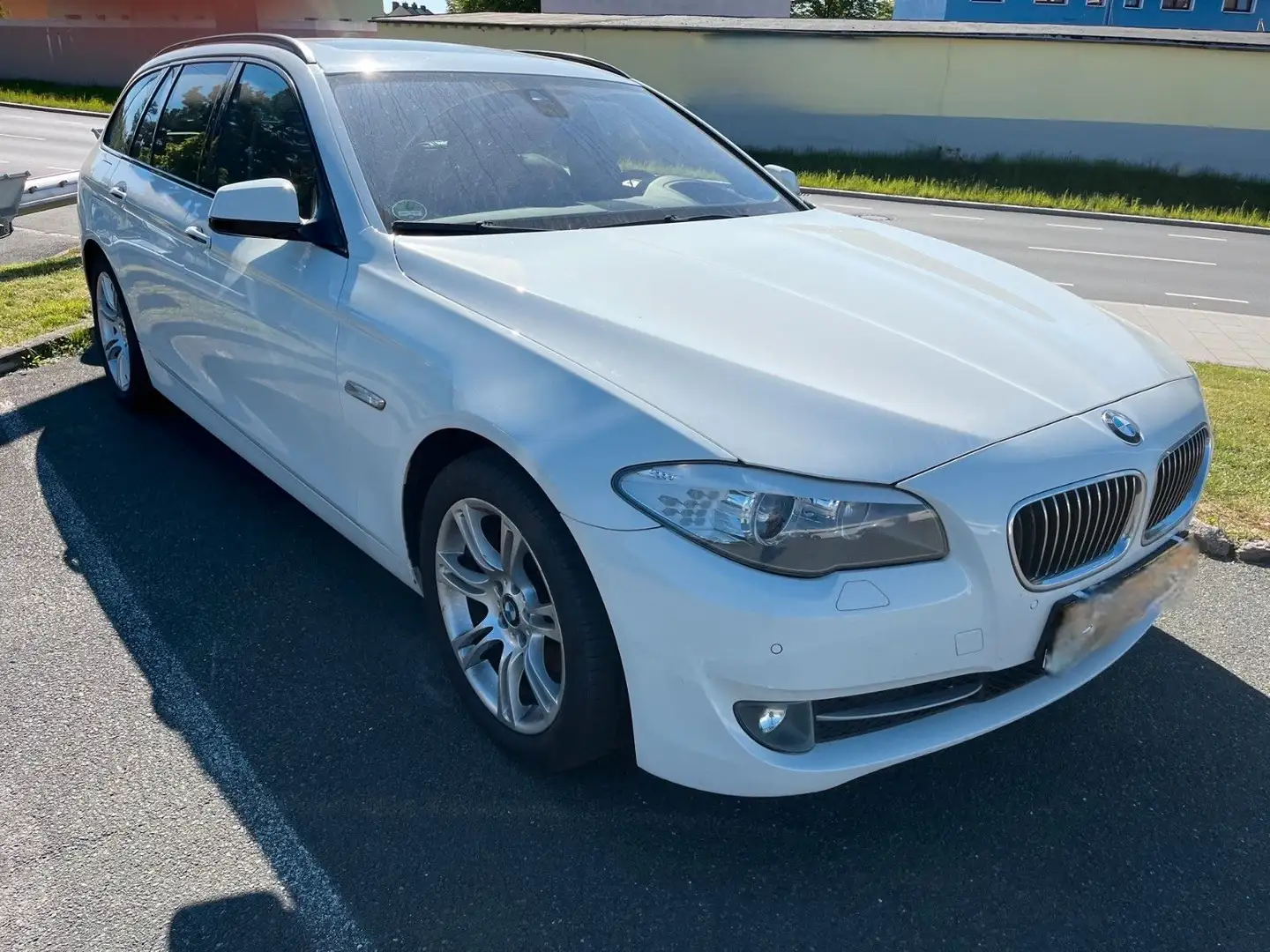 BMW 520 d Touring/Navi/BiXenon/Leder/Spur/SHZ/Panora Wit - 1