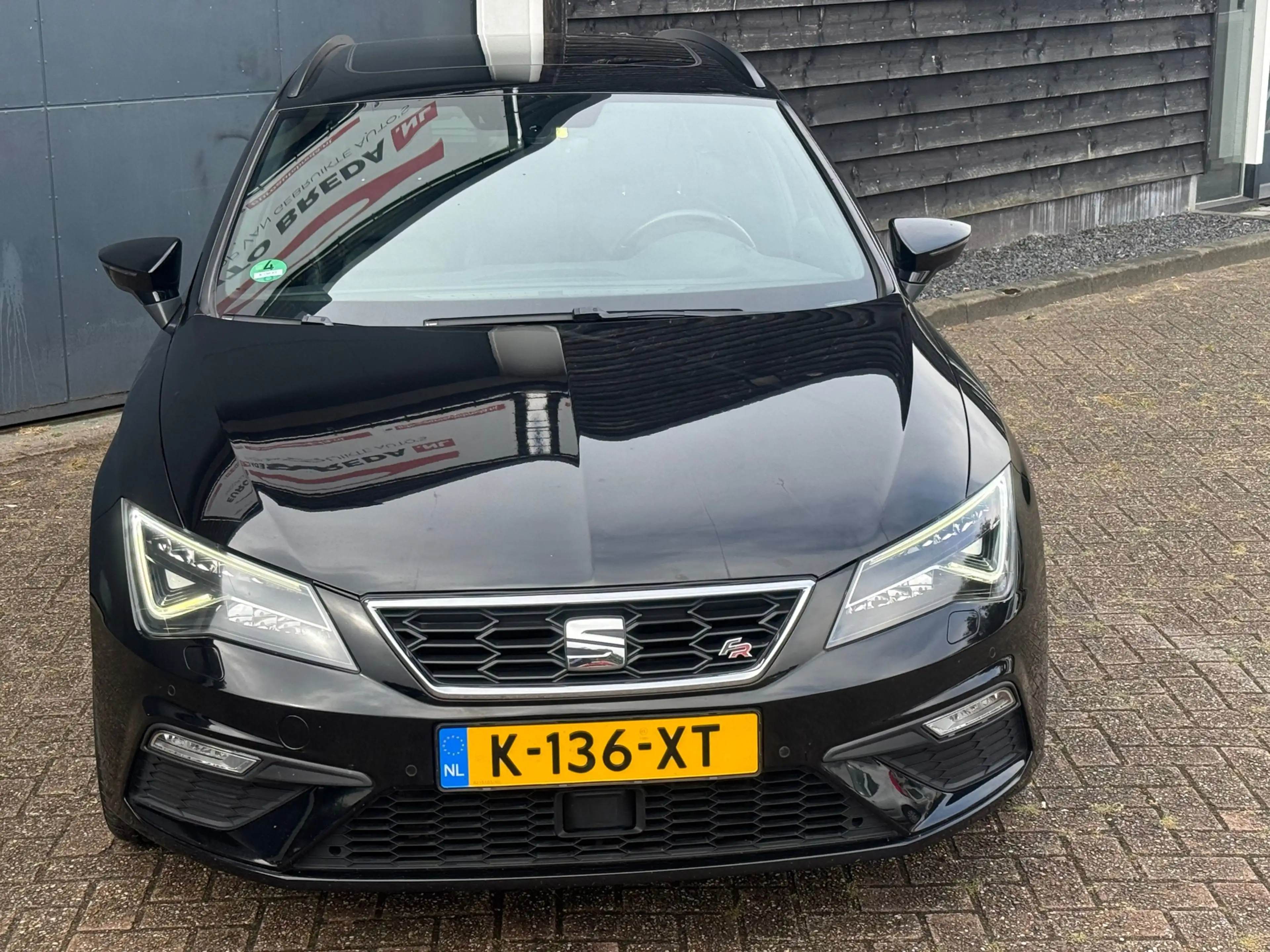SEAT Leon ST 1.5 TSI Style Business Intense — photo 4