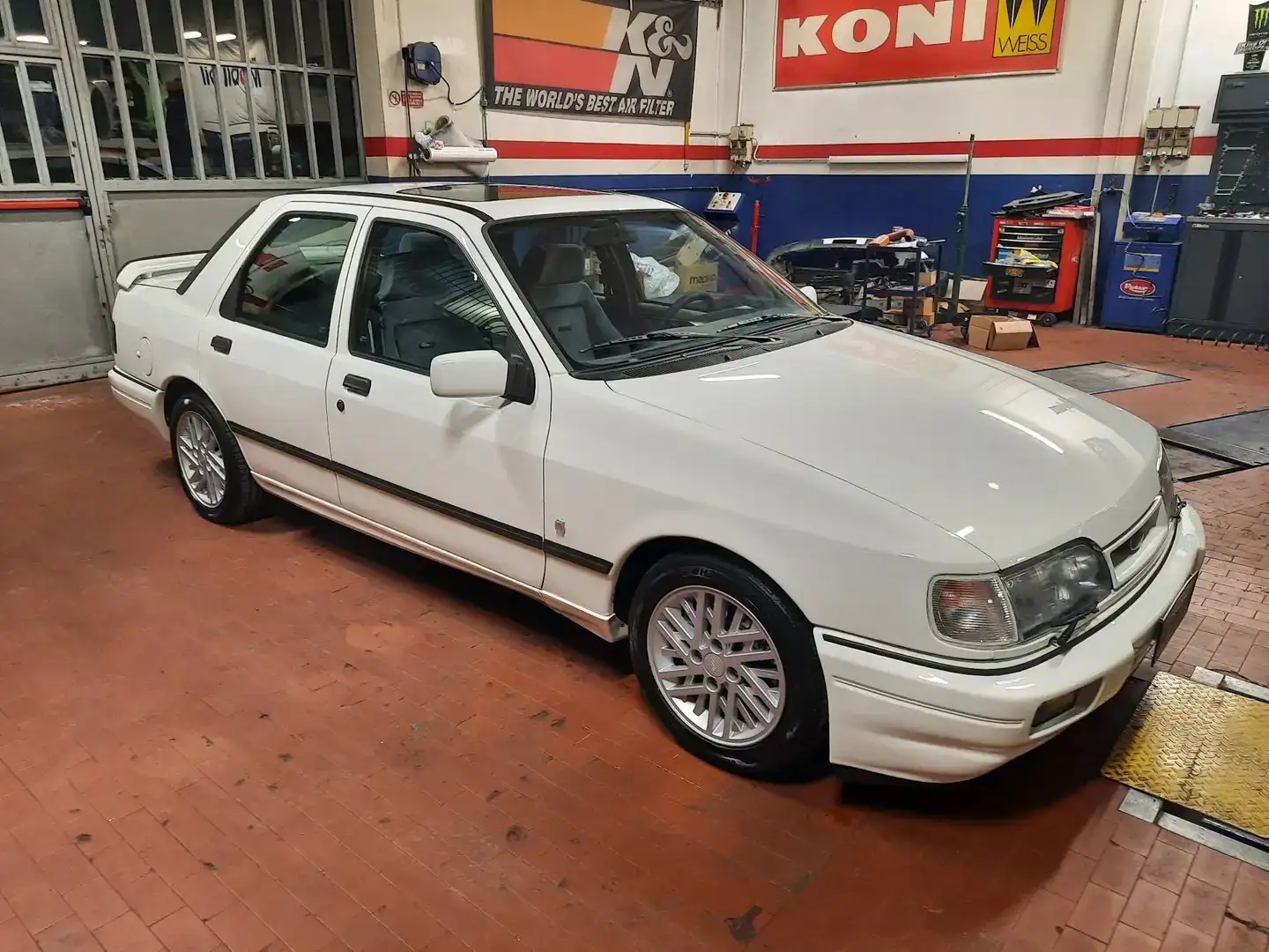 Ford Sierra Sierra 3p 2.0 RS Cosworth Blanco - 1