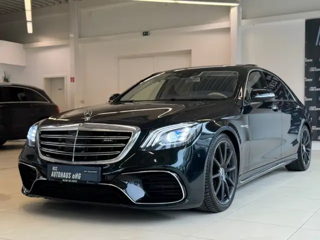 Mercedes-Benz S 63 AMG 4Matic+ Lang Chauffeur-Paket