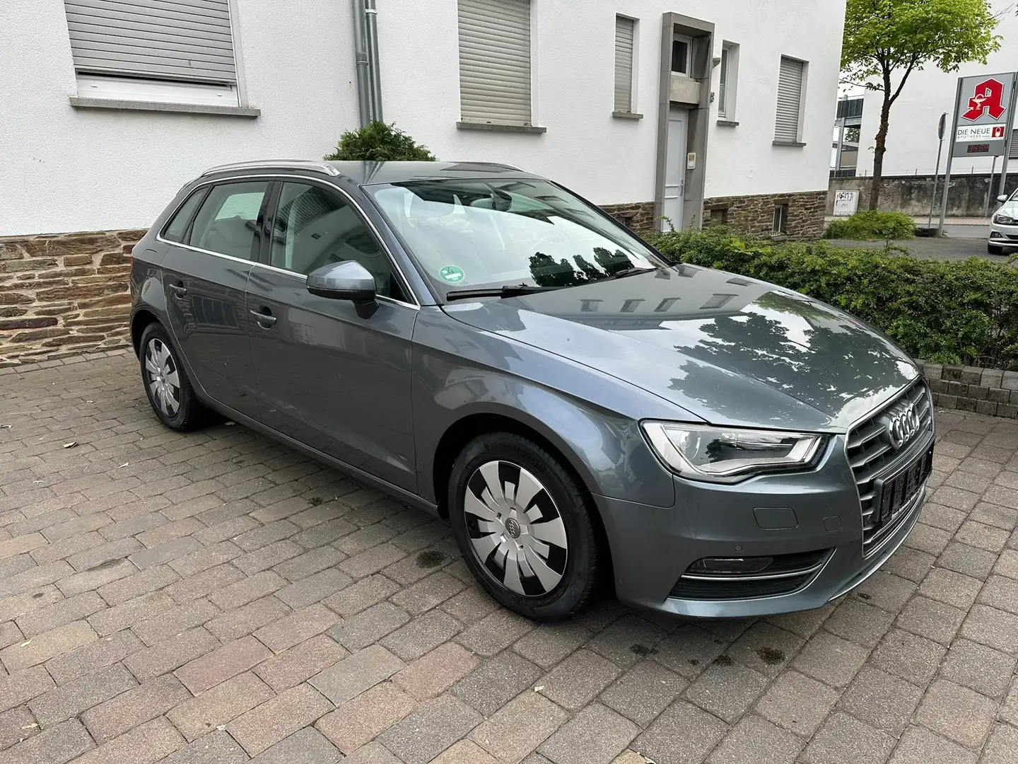 Audi A3 Sportback 1.4 - Scheckheftgepflegt - EURO 6 - Gris - 2