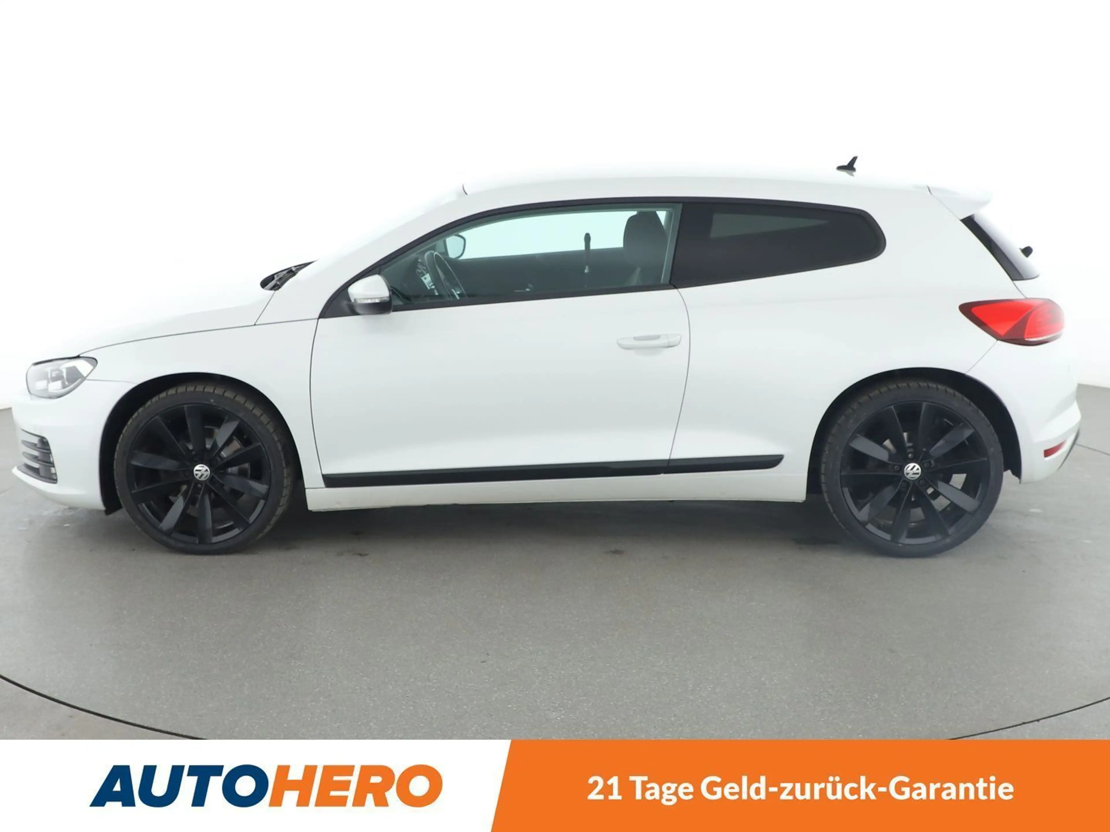 Volkswagen Scirocco 2.0 TSI BM Aut.*XENON*PDC*SHZ*KLIMA*ALU* — photo 3
