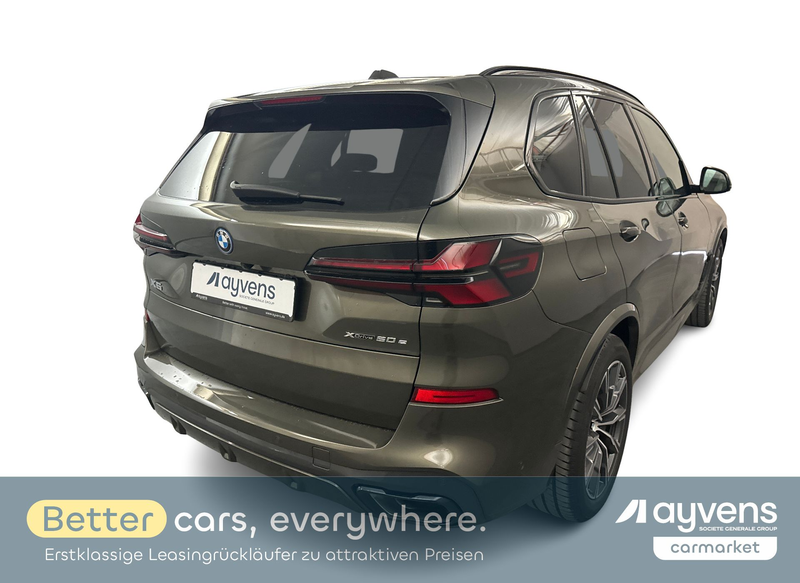 BMW X5 xDrive50e — photo 9