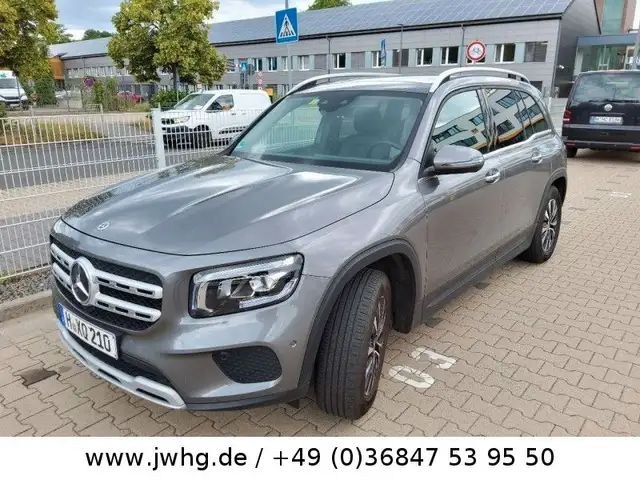 Mercedes-Benz GLB 250 4Matic Widescreen Pano AHK Kam DAB