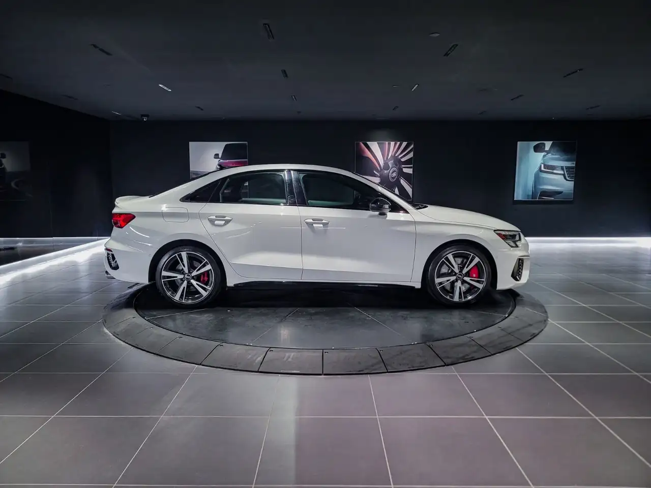Audi S3 снимка Audi S3
