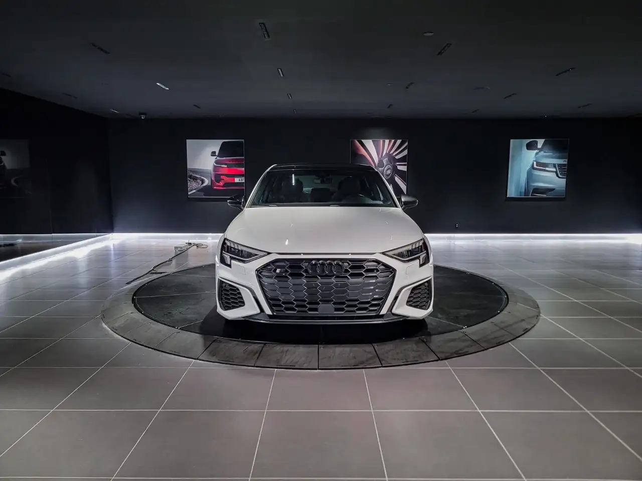 Audi S3 снимка Audi S3
