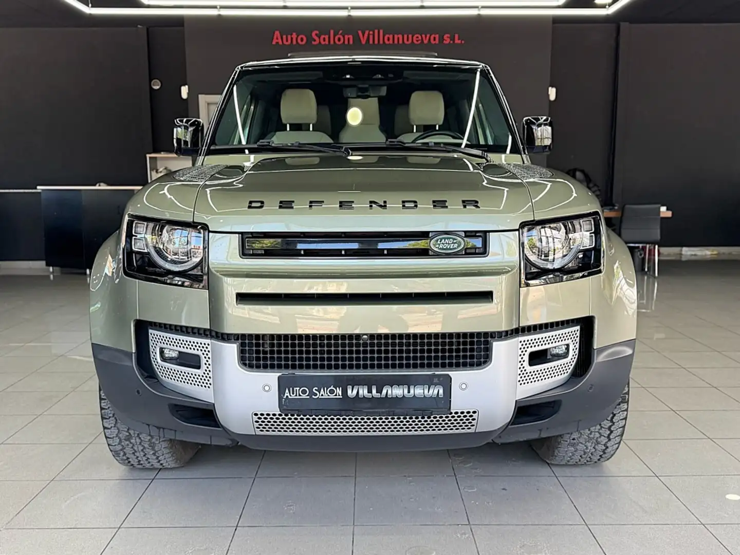 Land Rover Defender 90 3.0D l6 MHEV X-Dynamic HSE AWD Aut. 300 Gris - 2