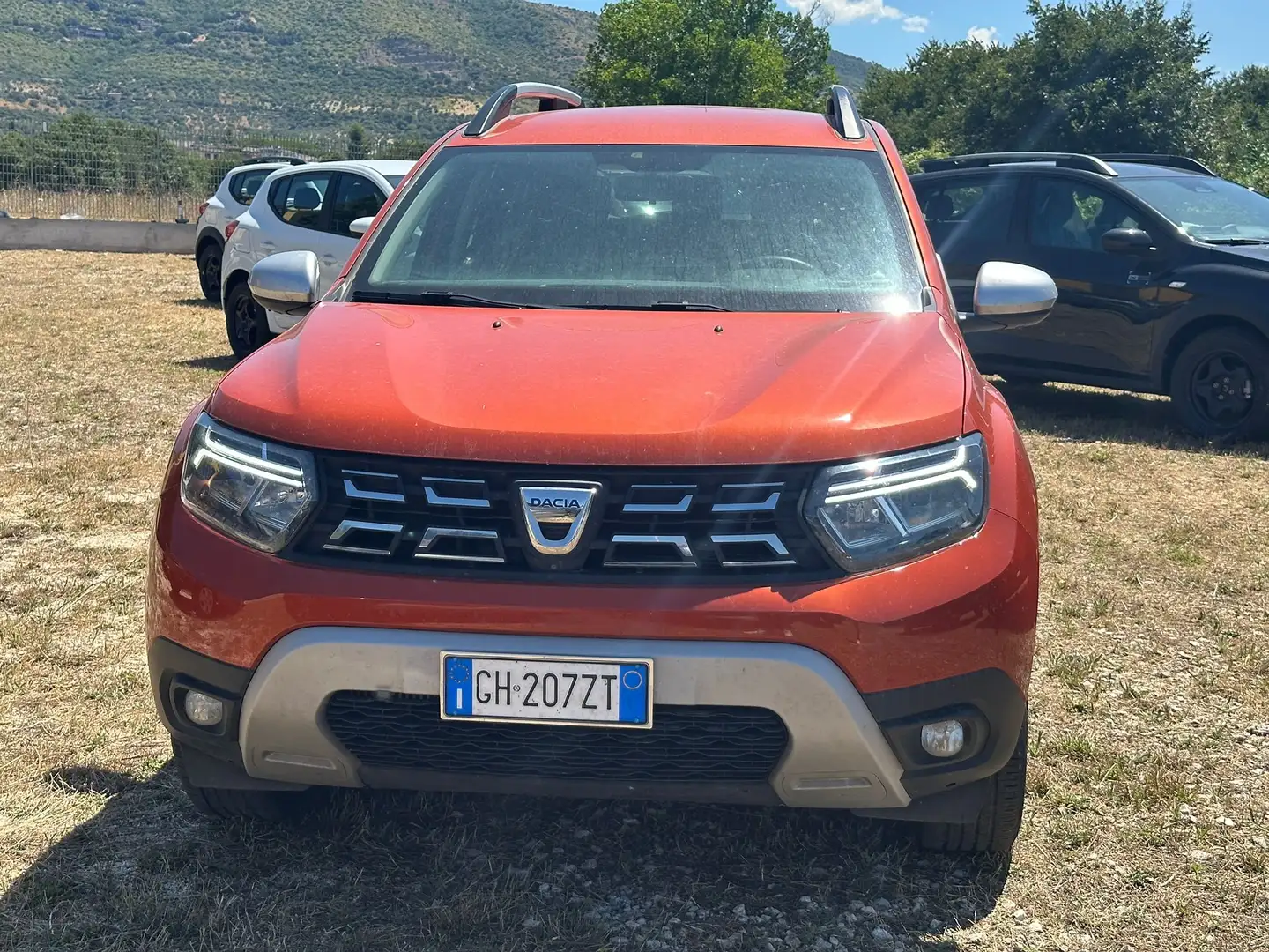 Dacia Duster 1.0 tce Prestige up Gpl 4x2 100cv Naranja - 1
