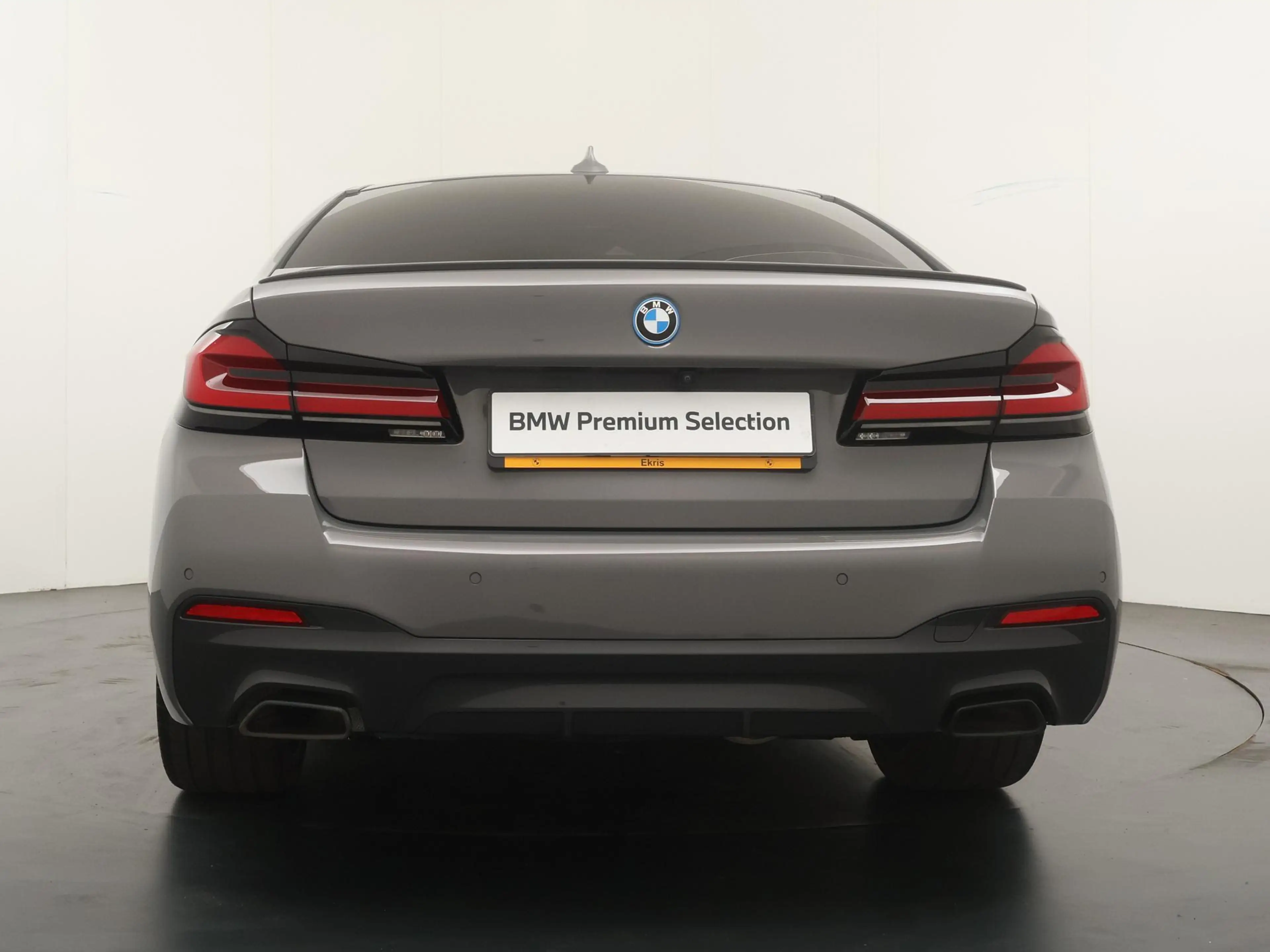 BMW 545 5-serie 545e xDrive Business Edition Plus | Drivin — photo 10