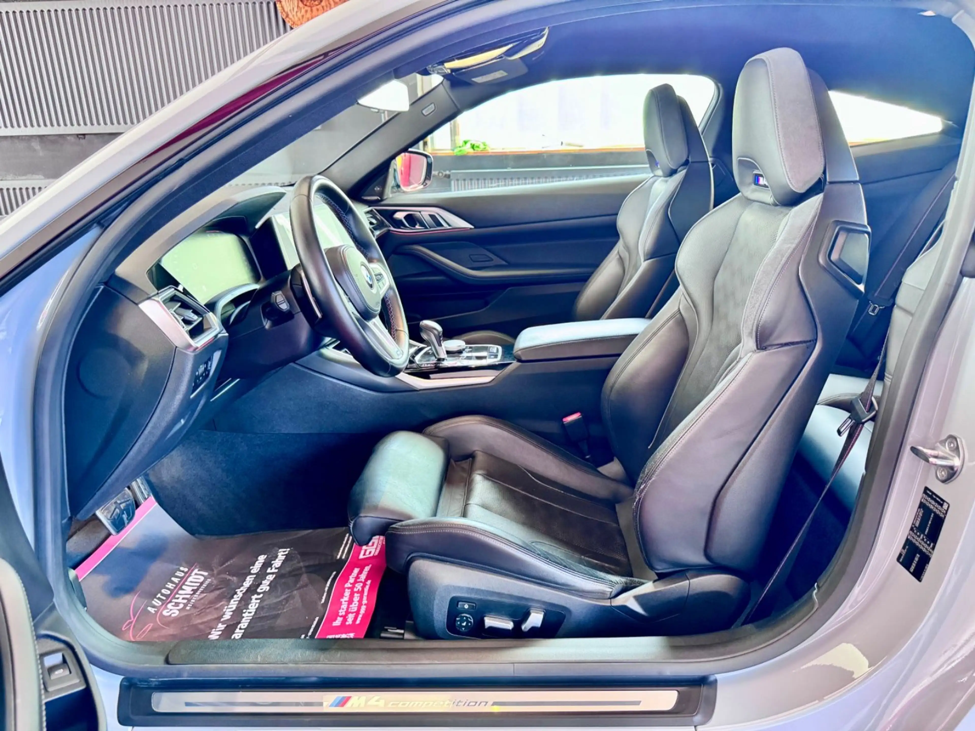 BMW M4 Coupe Sportabgas Laser 360° DisplayKey 20Zoll — photo 10