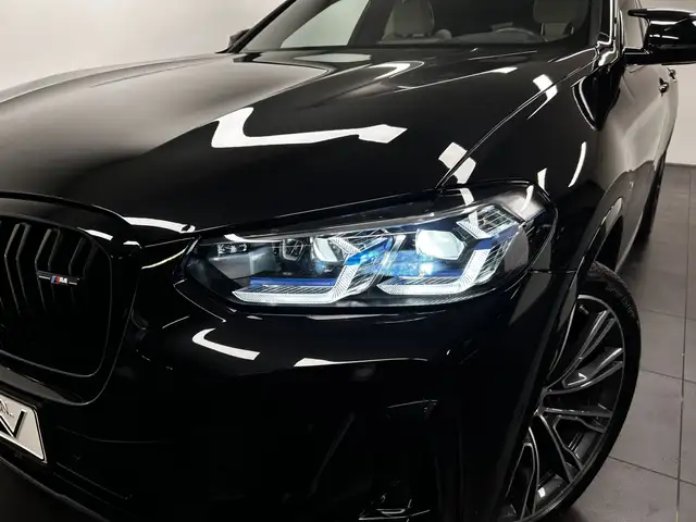 BMW X4 M view 8