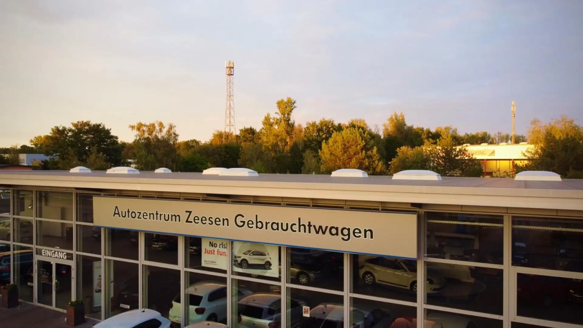 Volkswagen T-Roc Cabriolet 1.5 TSI R-Line OPF DSG+USB+DAB+ Klima Schwarz - 2