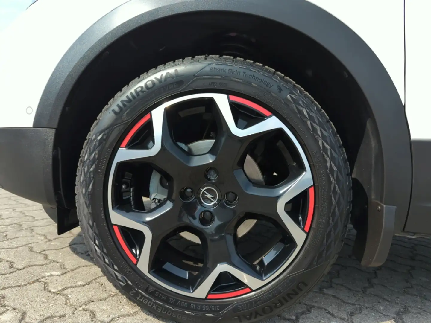 Opel Mokka GS Line 1.2 Turbo +Allwetter+Sitzhzg.+18 Zoll+ Weiß - 2