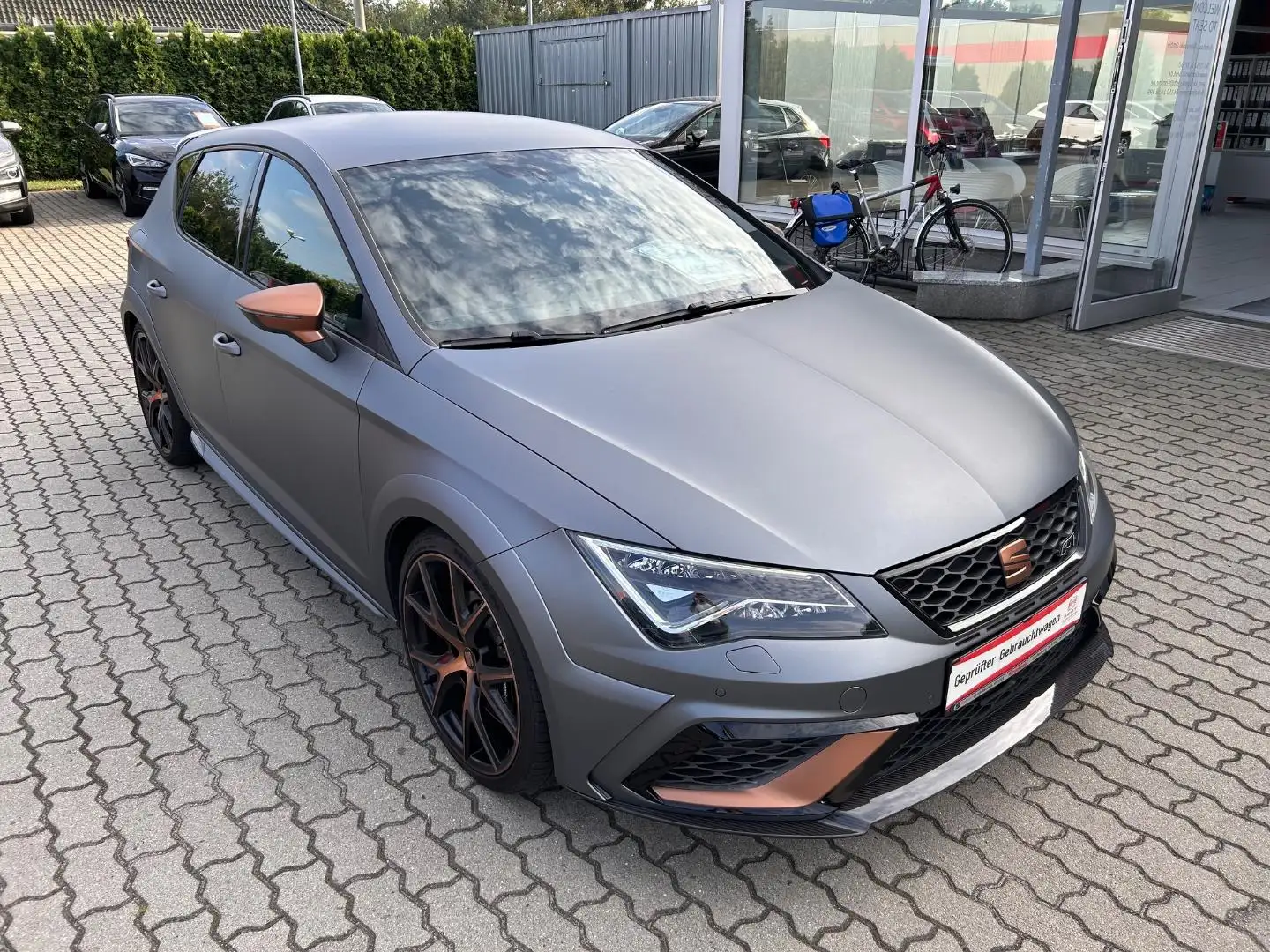SEAT Leon Cupra R Šedá - 2