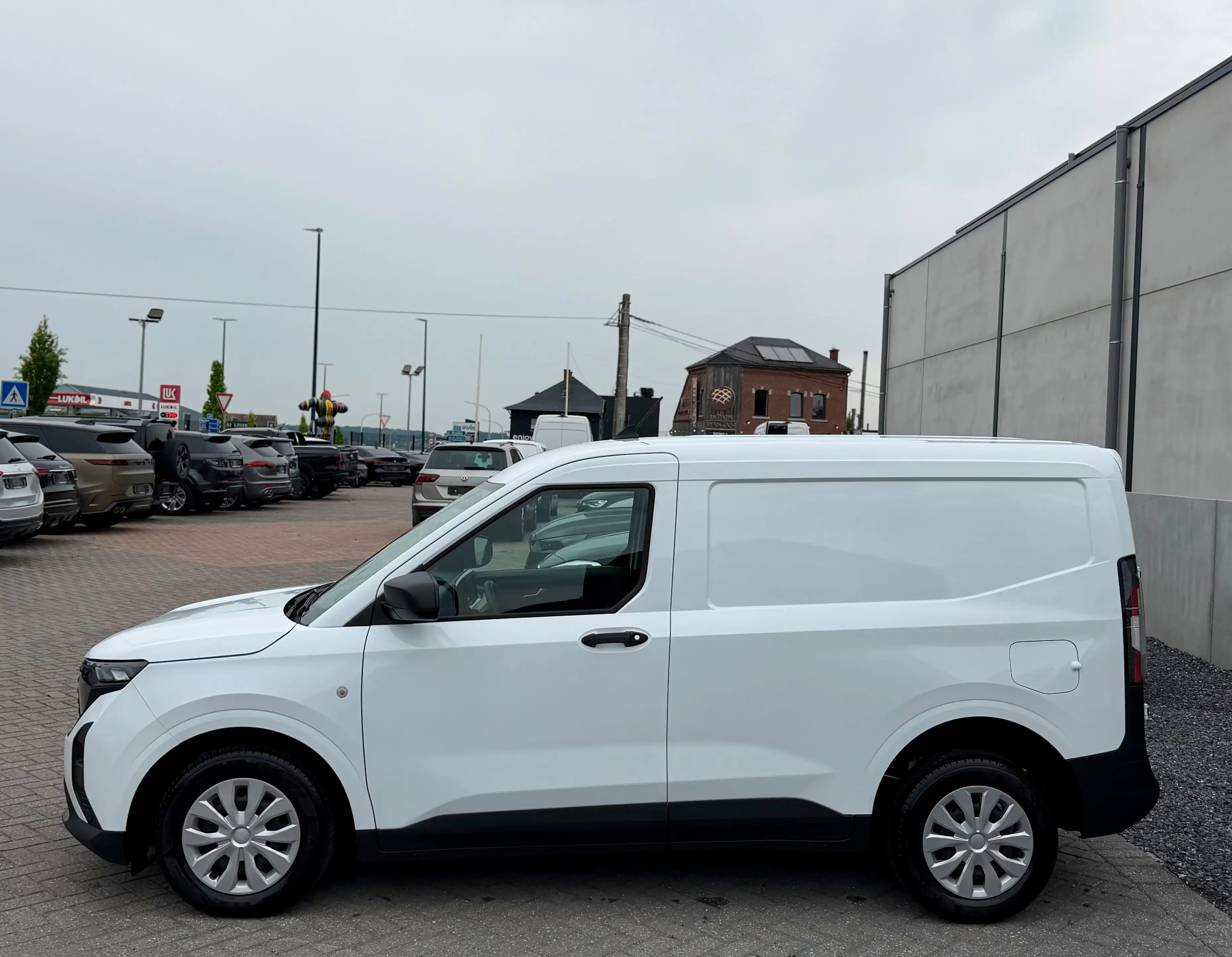 Ford Courier 1.0i Utilitaire — photo 6