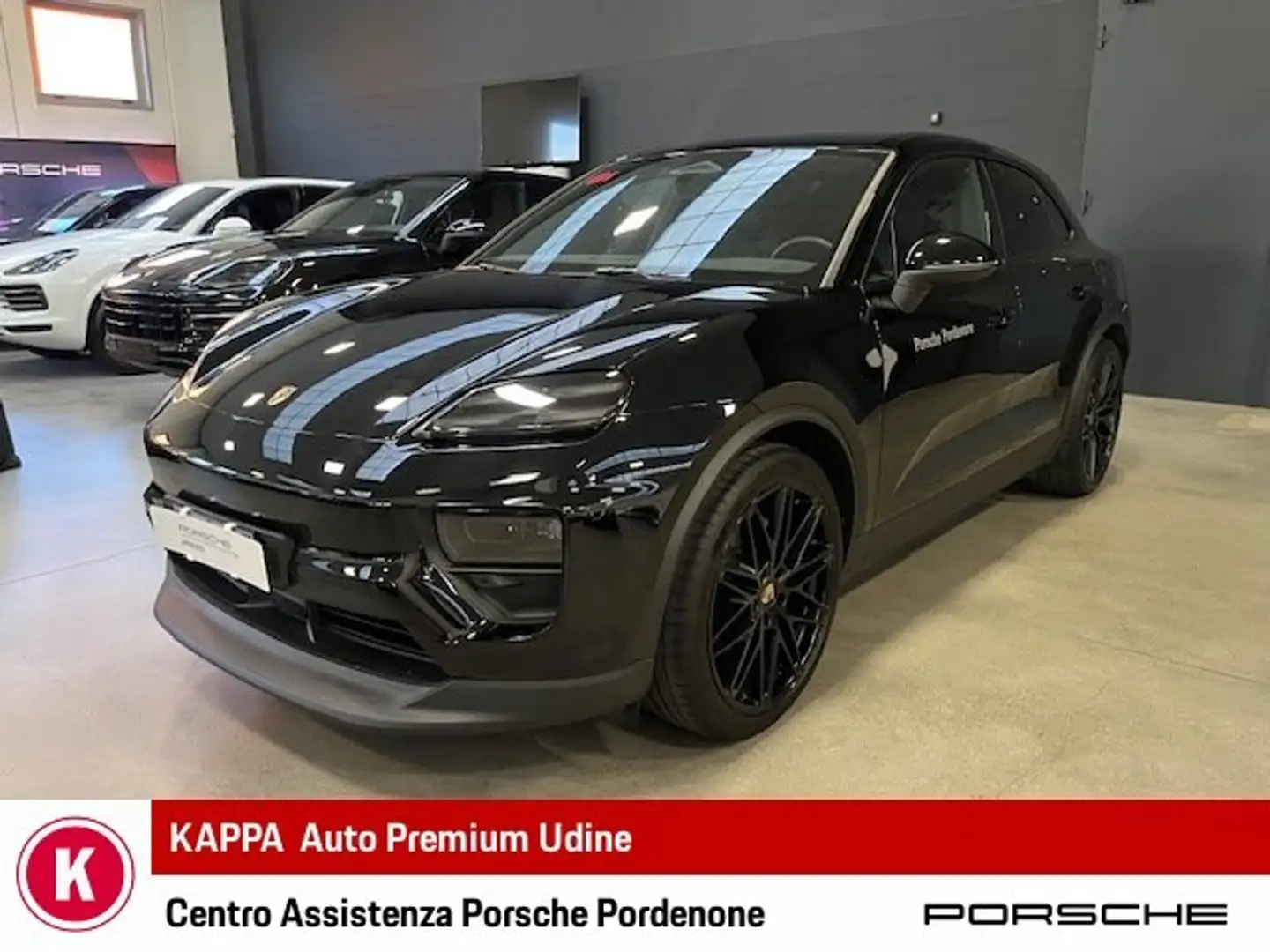 Porsche Macan BEV Zwart - 1
