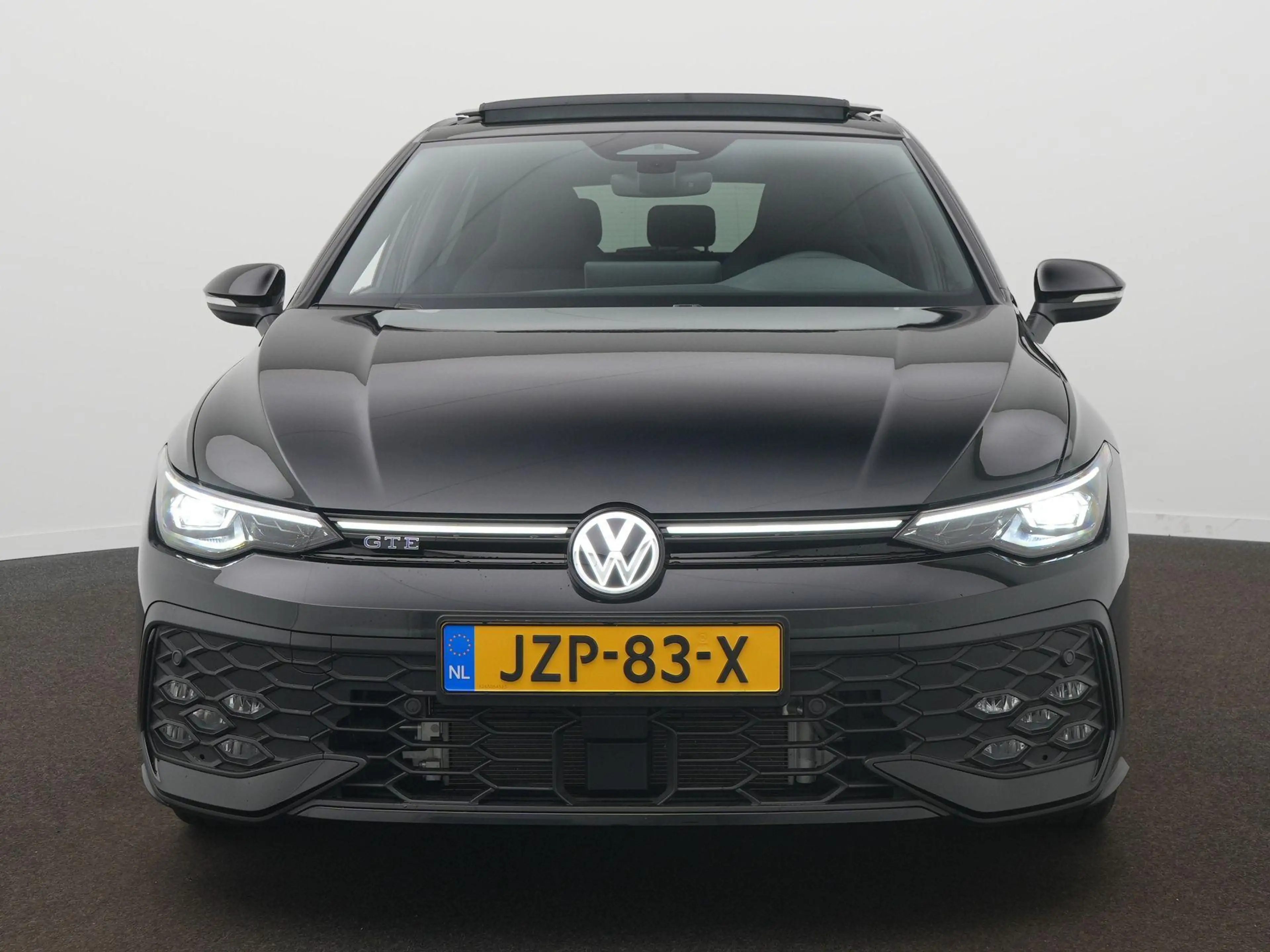 Volkswagen Golf GTE 1.5 eHybrid 200 kW / 272 PK Hatchback 6 versn. 272 — photo 3