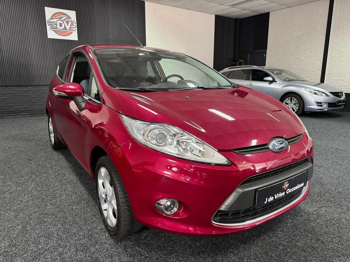 Ford Fiesta 1.25 Titanium, CLIMAT, STL VERW, ELEK PAKKET, LMV, Mauve - 2