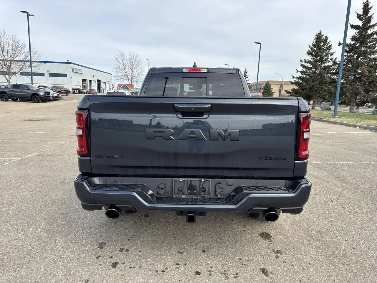 RAM 1500 снимка RAM 1500