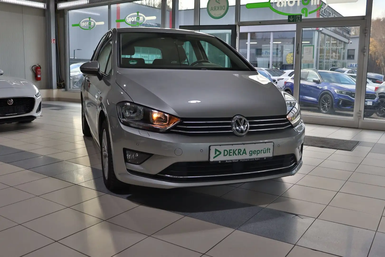 Volkswagen Golf Sportsvan 1,2  DSG VII Lounge /Kamera/38TKM Argent - 1