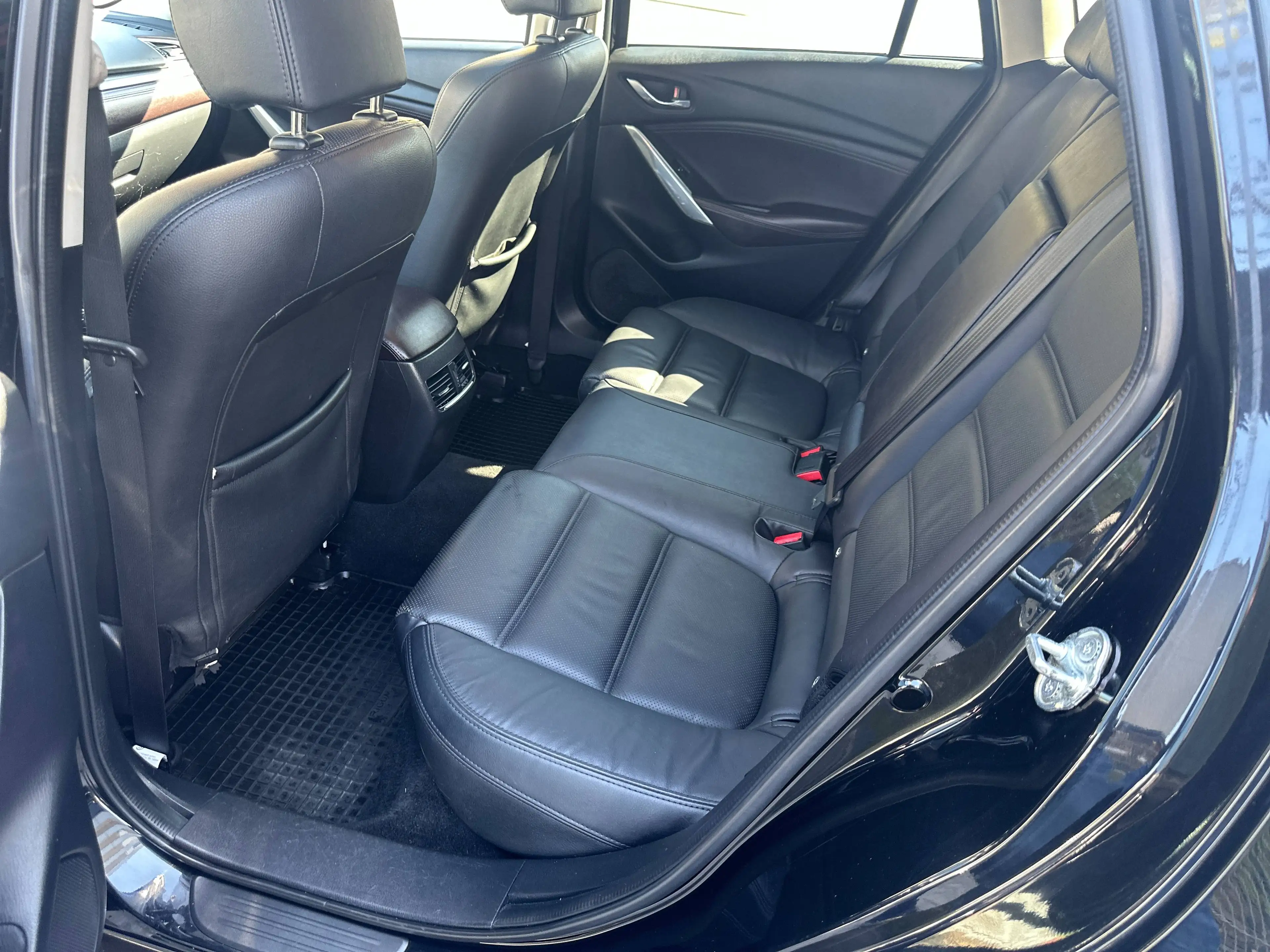 Mazda 6 2.2 Diesel Automatik Kizoku Intense Nakama Leder Navi GSD — photo 14