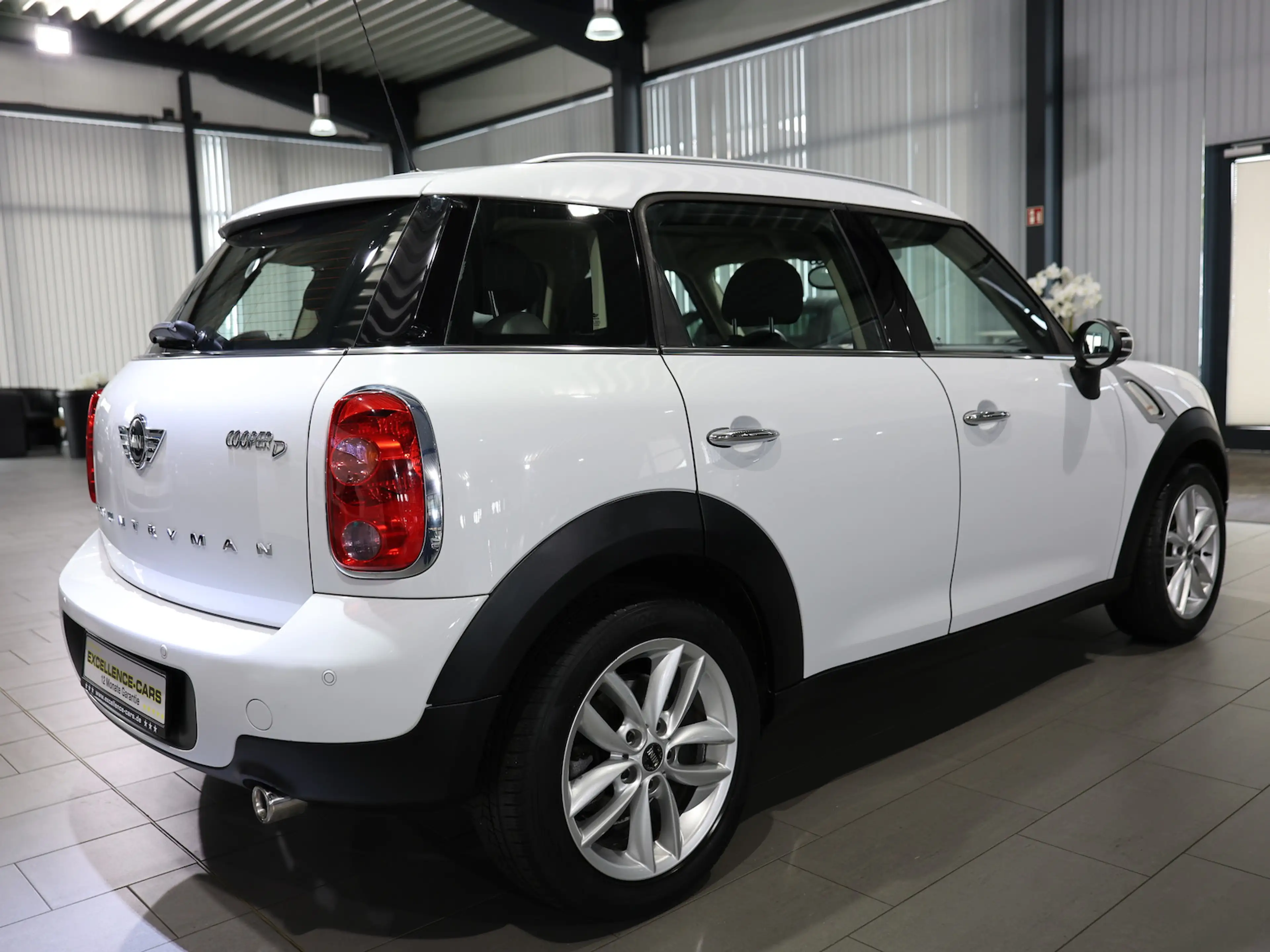 MINI Cooper D Countryman PEPPER II CARBON COLOUR — photo 10