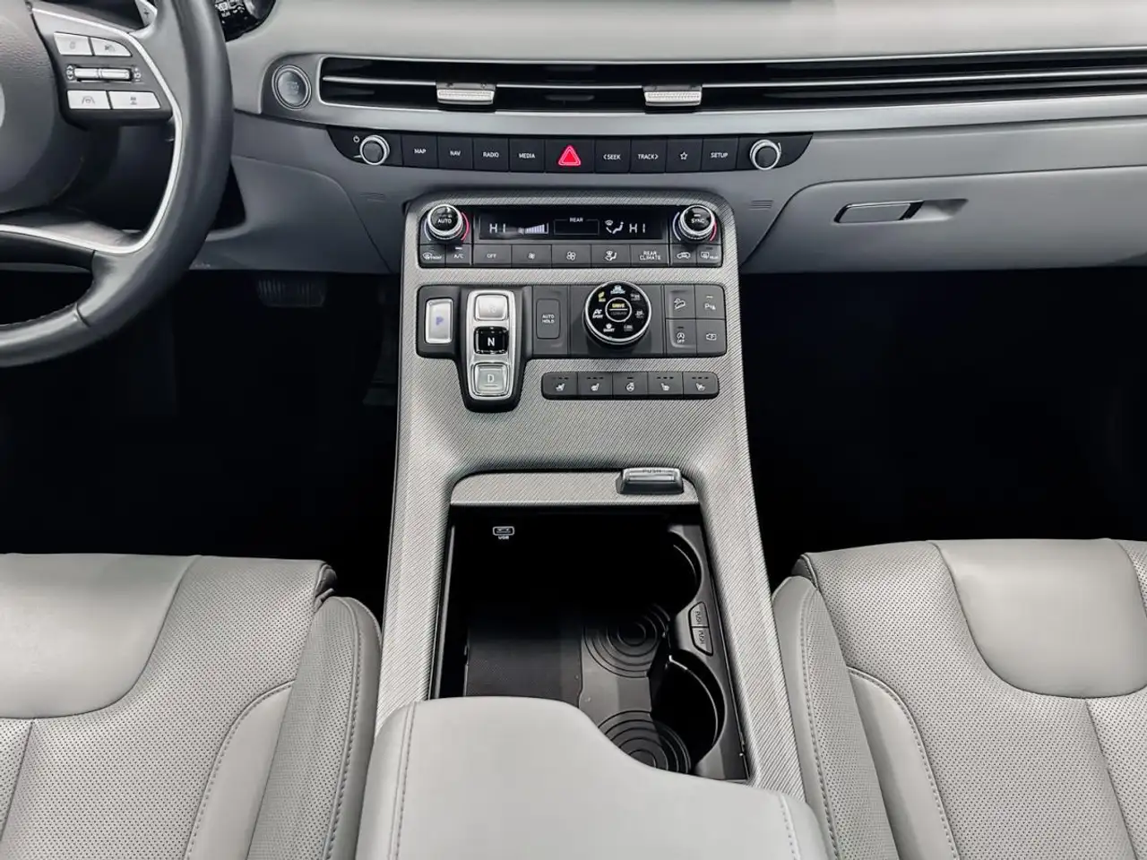 Hyundai PALISADE снимка Hyundai PALISADE