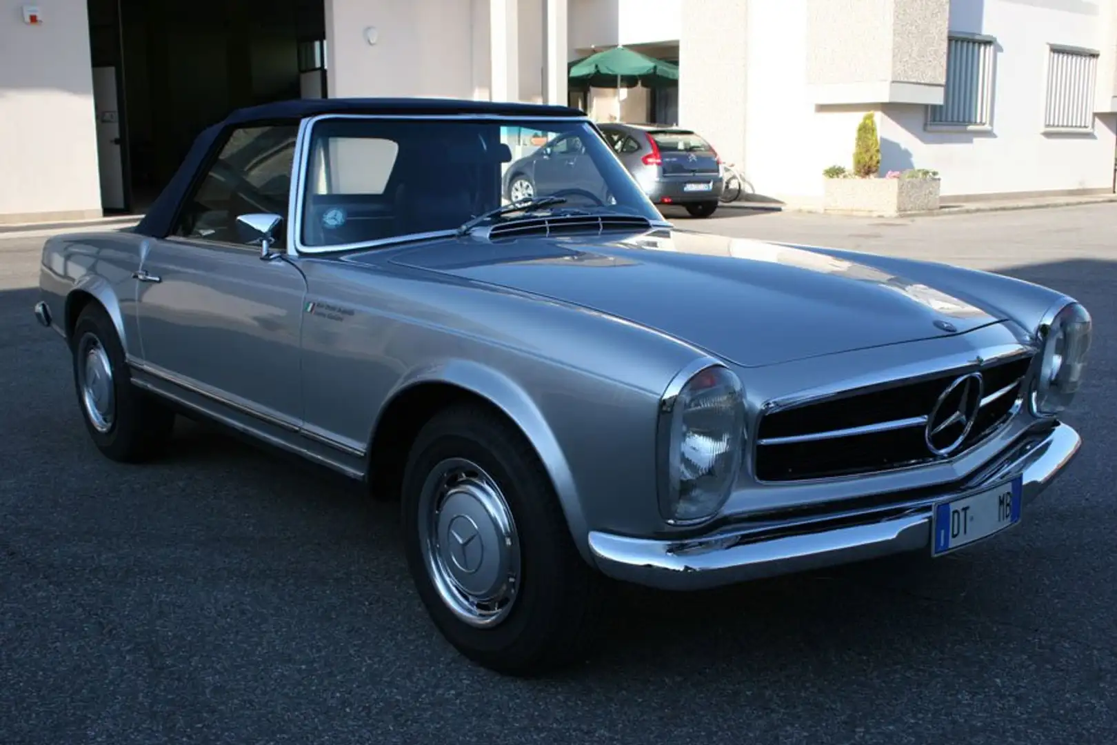 Mercedes-Benz SL 280 Pagoda Asi Argento - 1