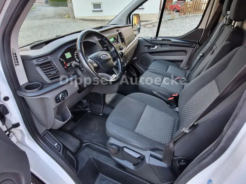 Annonce voiture d'occasion Ford Transit Custom - CARADIZE