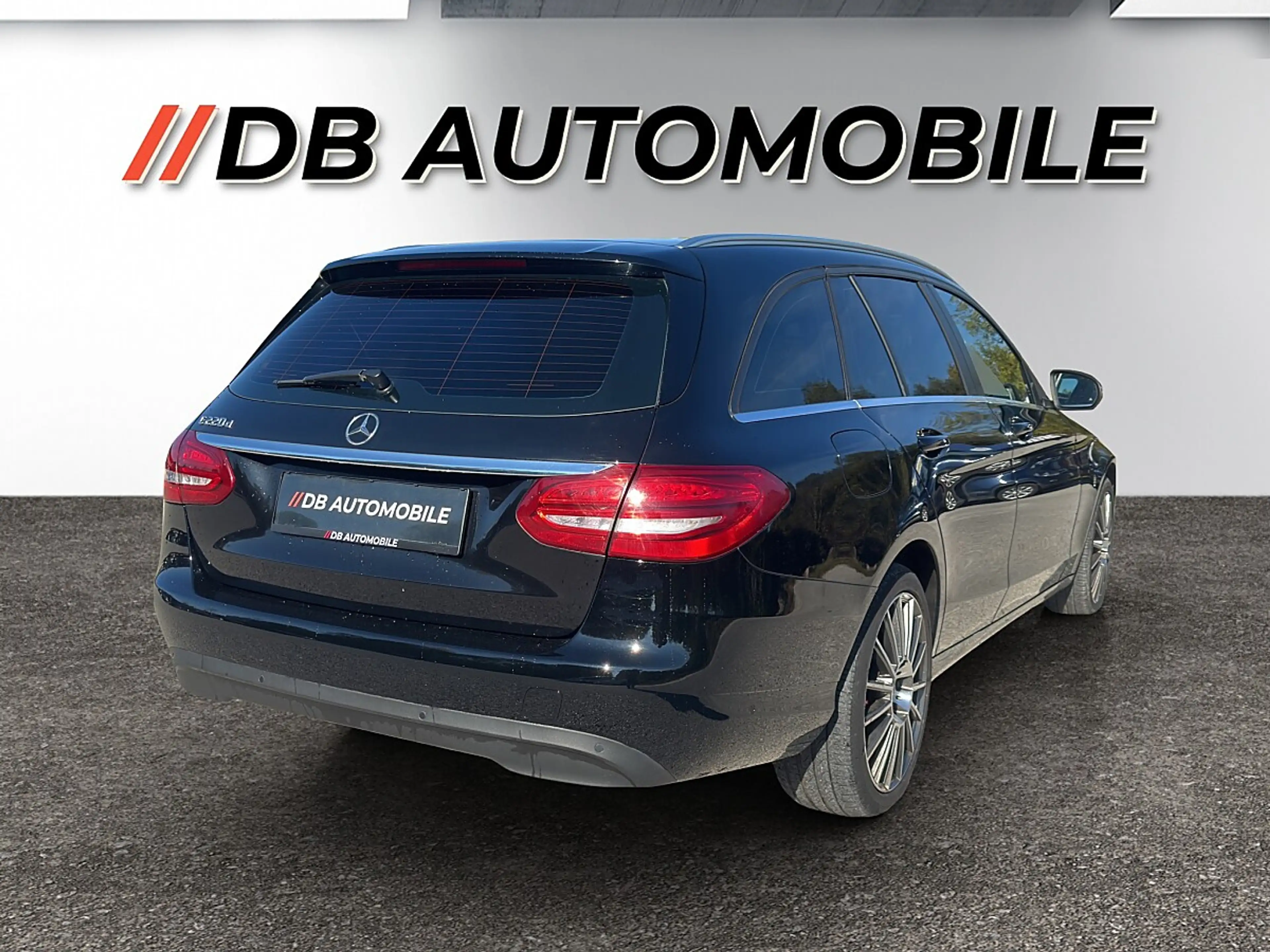 Mercedes-Benz C 220 d Exklusive Aut. — photo 5