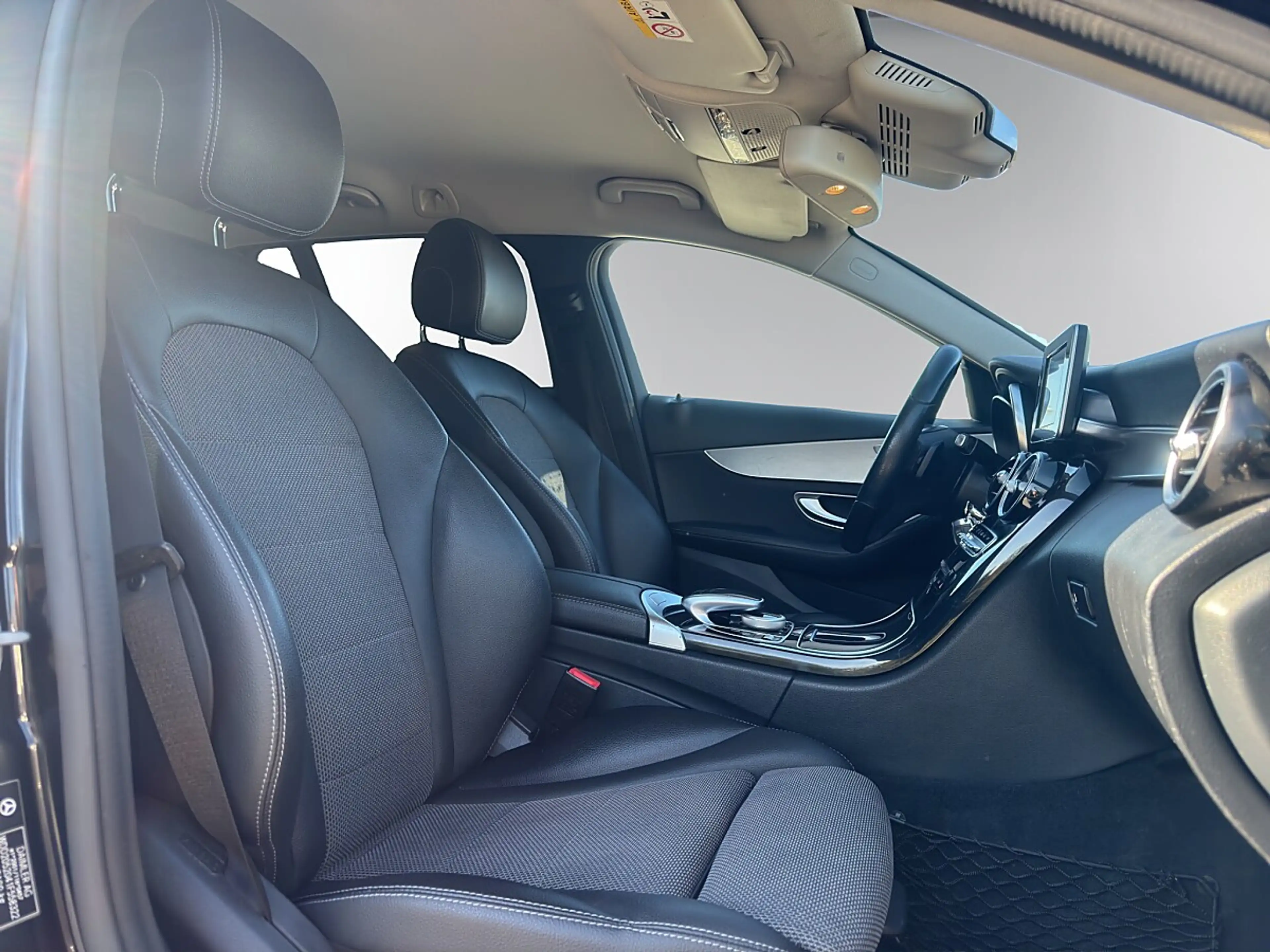 Mercedes-Benz C 220 d Exklusive Aut. — photo 12
