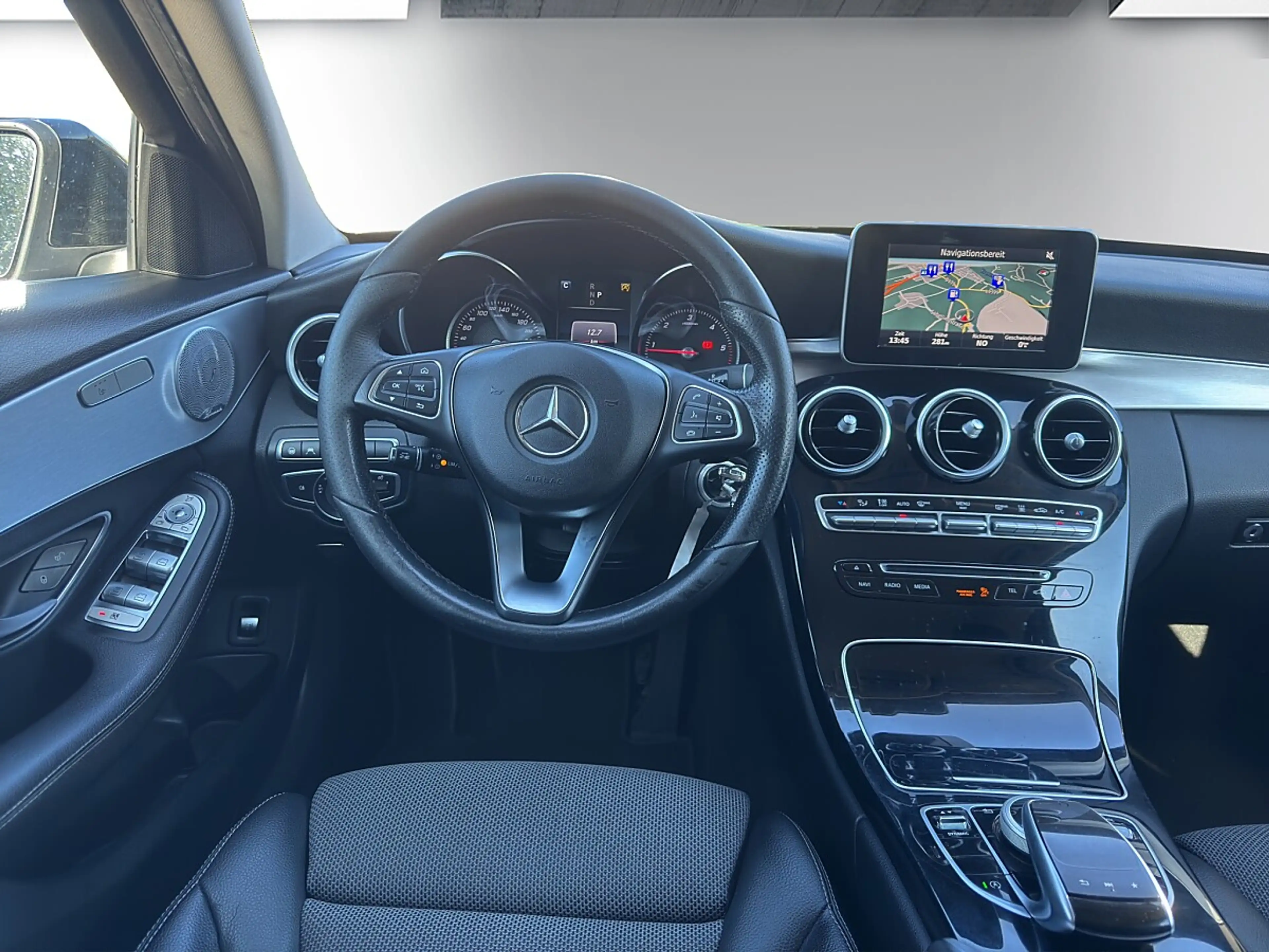 Mercedes-Benz C 220 d Exklusive Aut. — photo 15