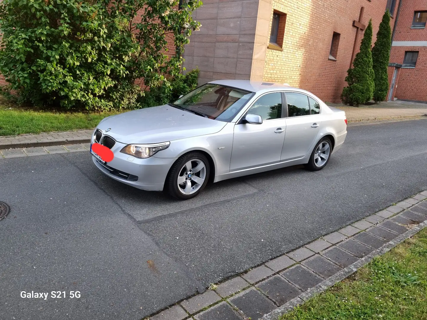 BMW 523 523i Stříbrná - 2