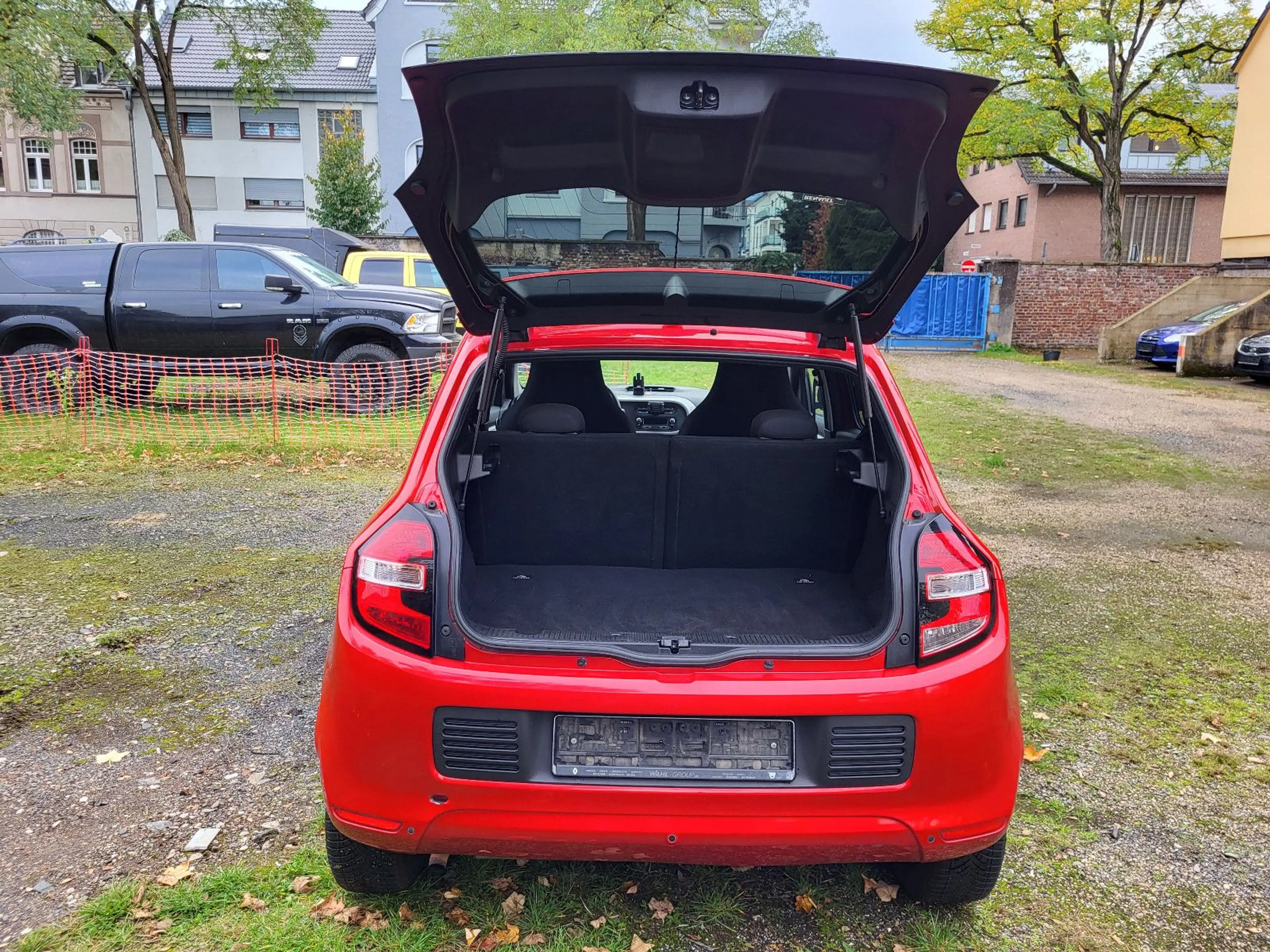 Renault Twingo Limited - Automatik - 82.000 Km - Tüv neu — photo 9