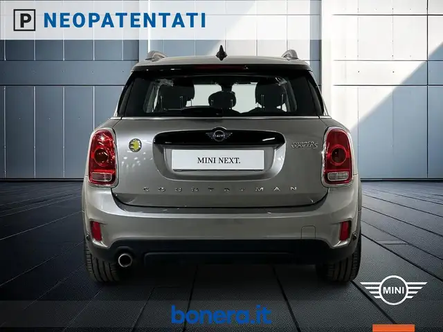 Mini Cooper Cooper view 7