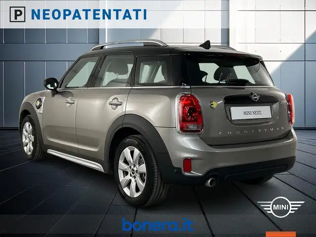 Mini Cooper Cooper view 8