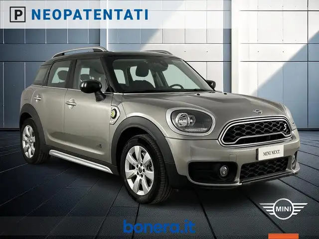 Mini Cooper Cooper view 4