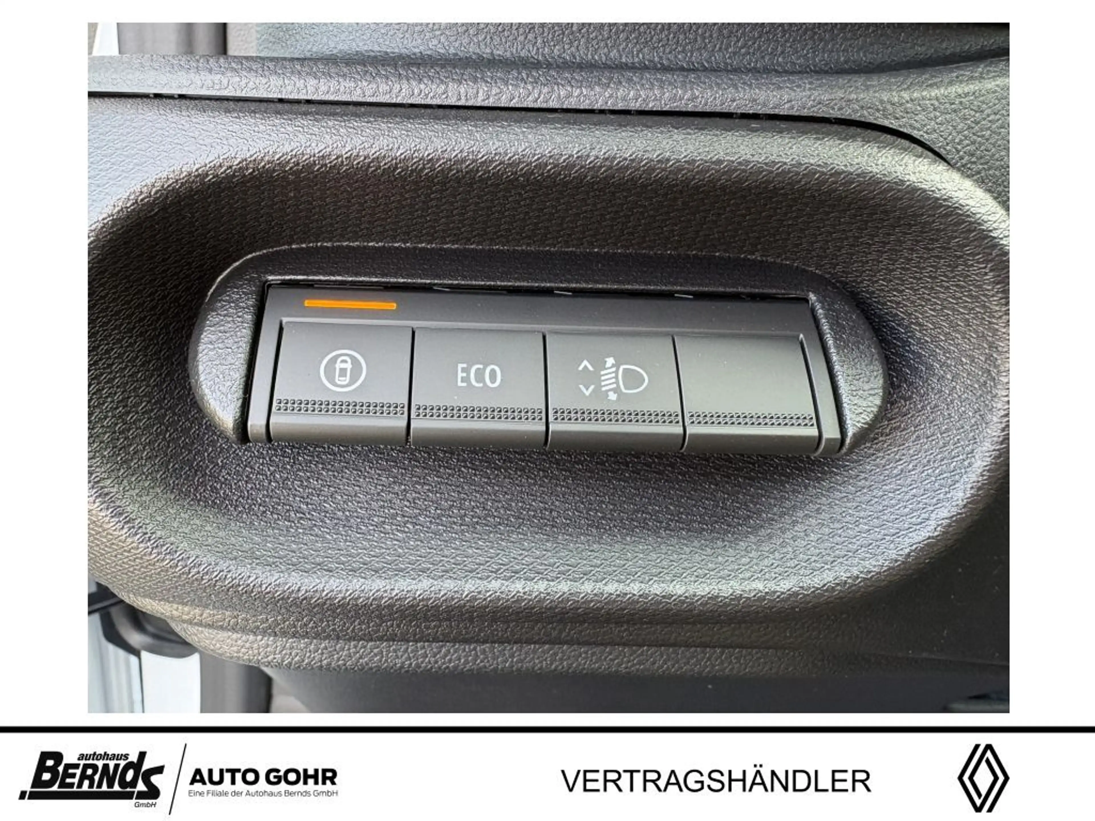 Renault Twingo E-Tech Evolution Urban Range Carplay Allwetter LED — photo 13