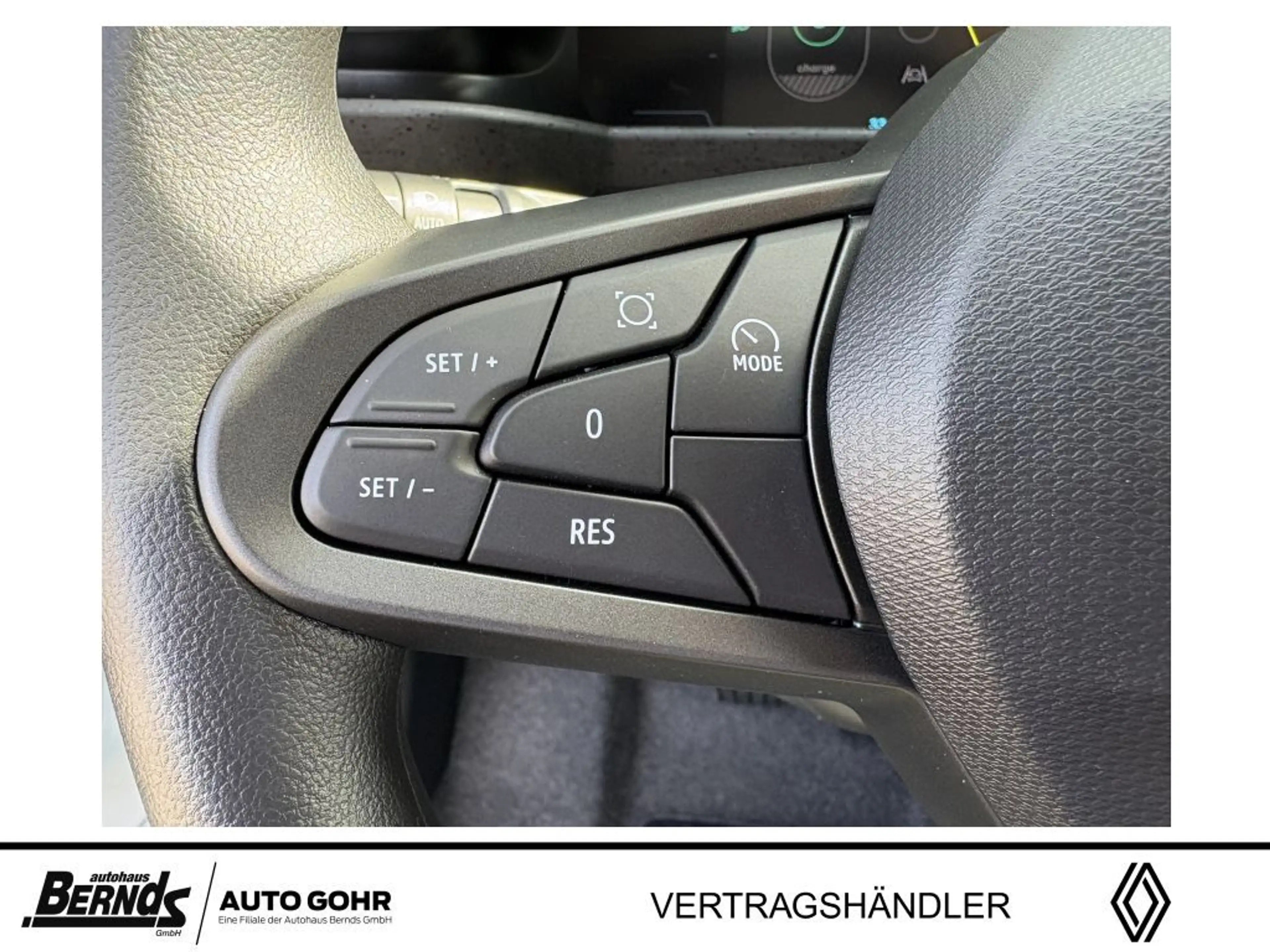 Renault Twingo E-Tech Evolution Urban Range Carplay Allwetter LED — photo 10