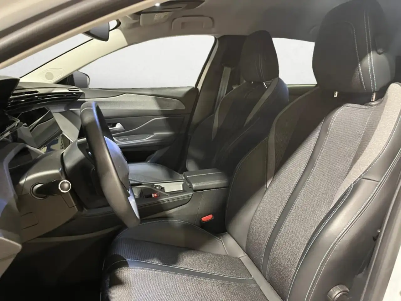 Peugeot 308 308 — photo 10