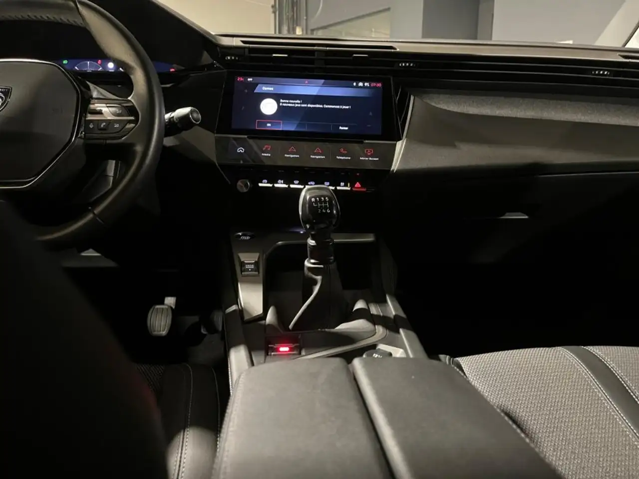 Peugeot 308 308 — photo 18