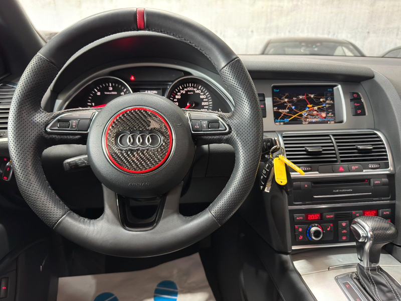 Audi Q7 /3.0/TDI/quattro/PANO/LED/AHK/7.SITZER/S-line — photo 14