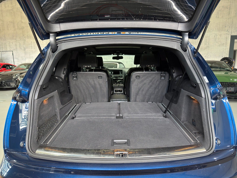 Audi Q7 /3.0/TDI/quattro/PANO/LED/AHK/7.SITZER/S-line — photo 6