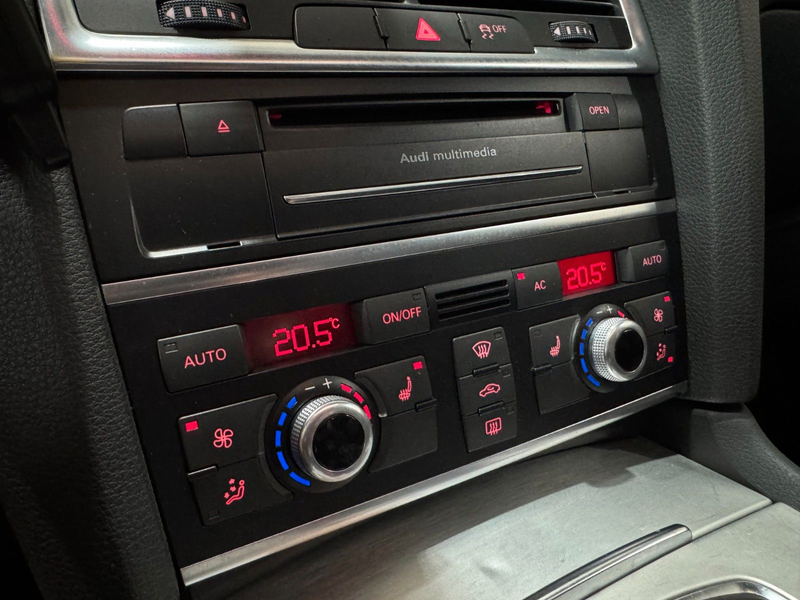 Audi Q7 /3.0/TDI/quattro/PANO/LED/AHK/7.SITZER/S-line — photo 15