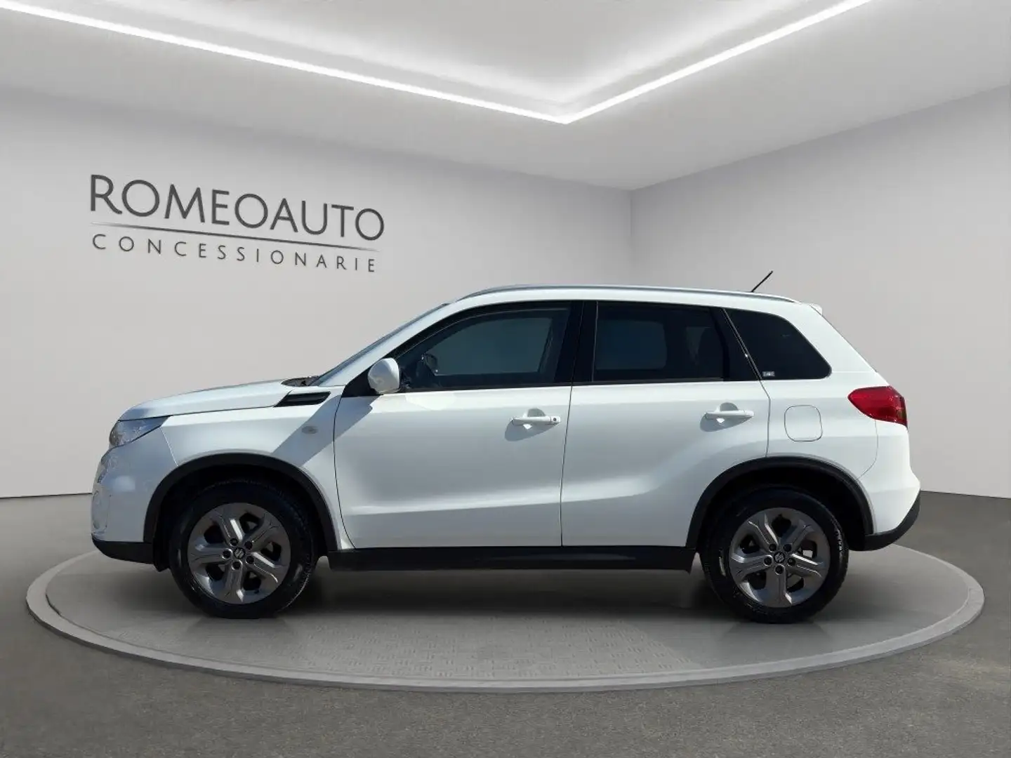 Suzuki Vitara 1.6 VVT 4WD AllGrip V-Cool Bianco - 2