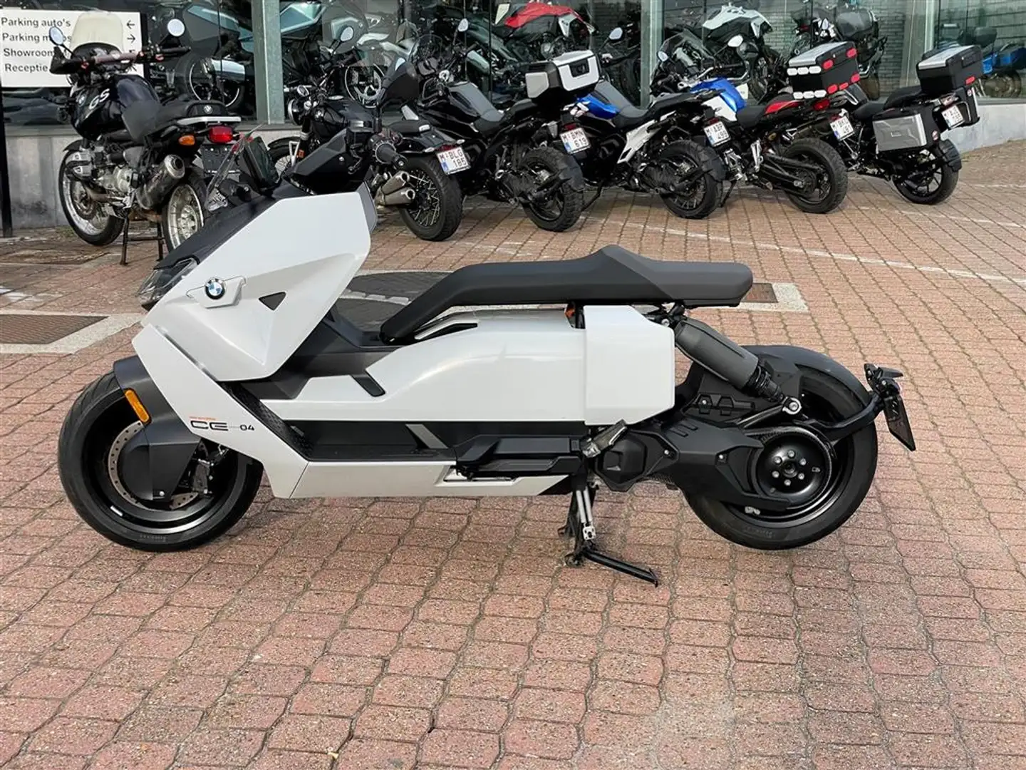 BMW CE 04 -EX DIRECTIE - 2