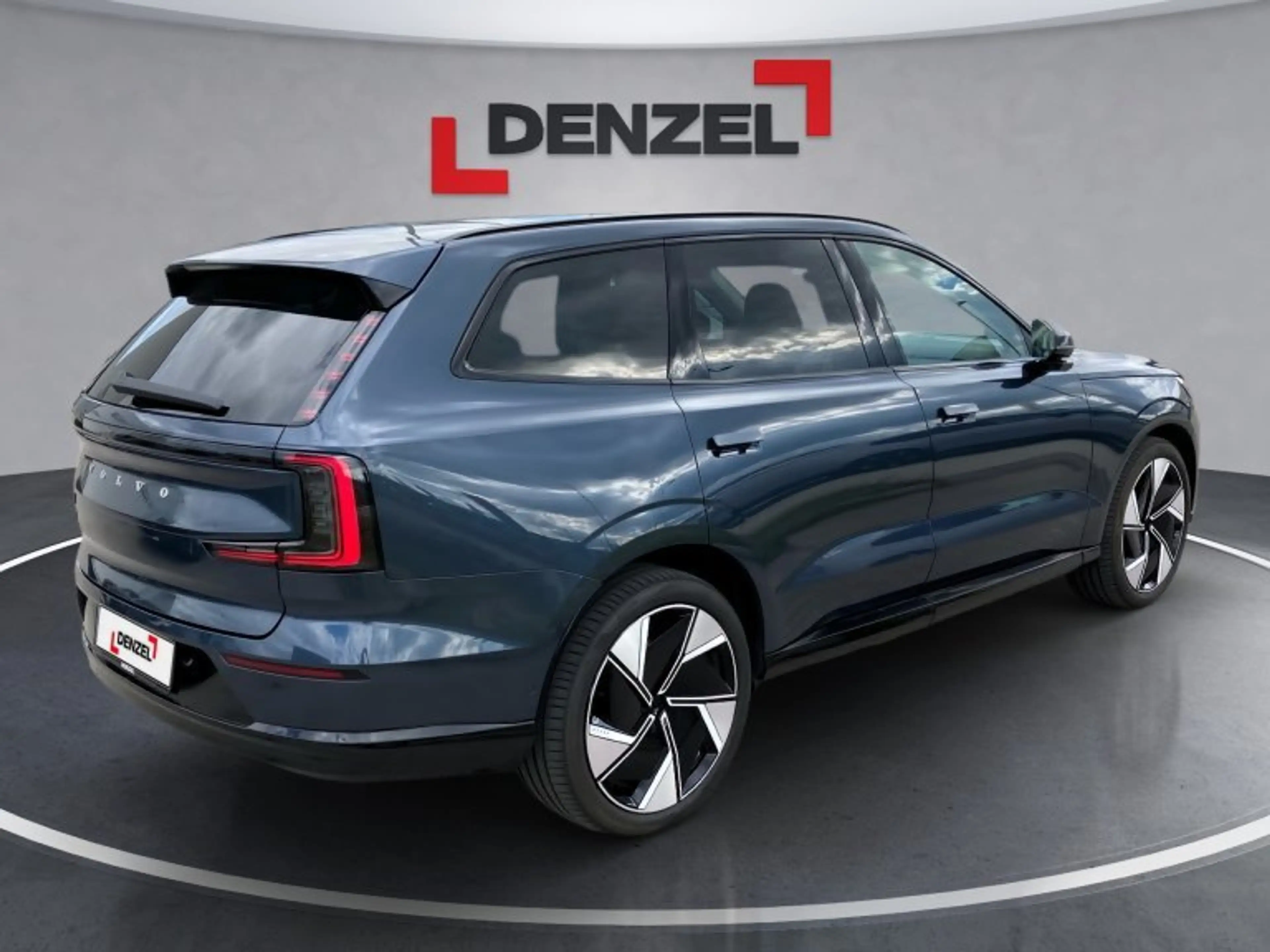 Volvo EX90 Twin Motor Ultra 7 Sitzer — photo 4